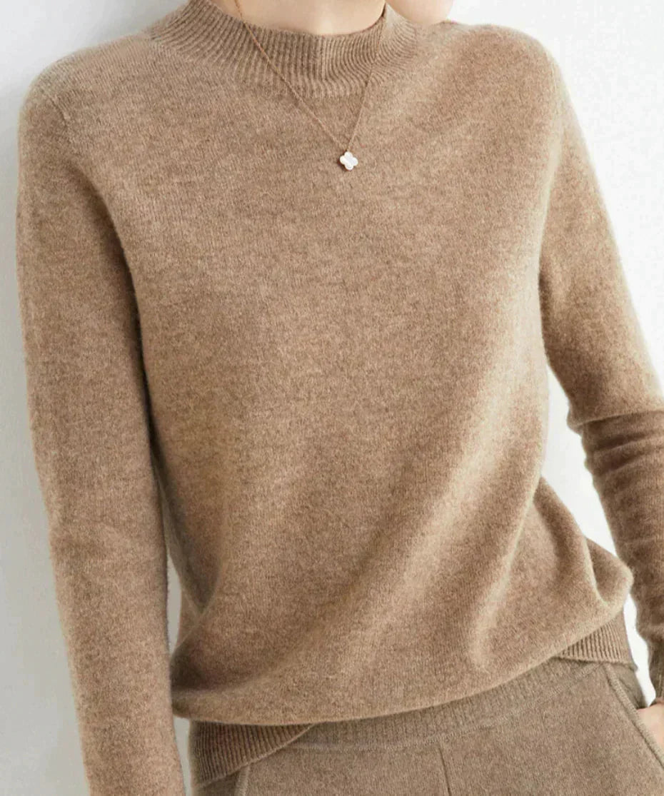 Nora – Cashmere-Feel Minimalist Knit Sweater for Women