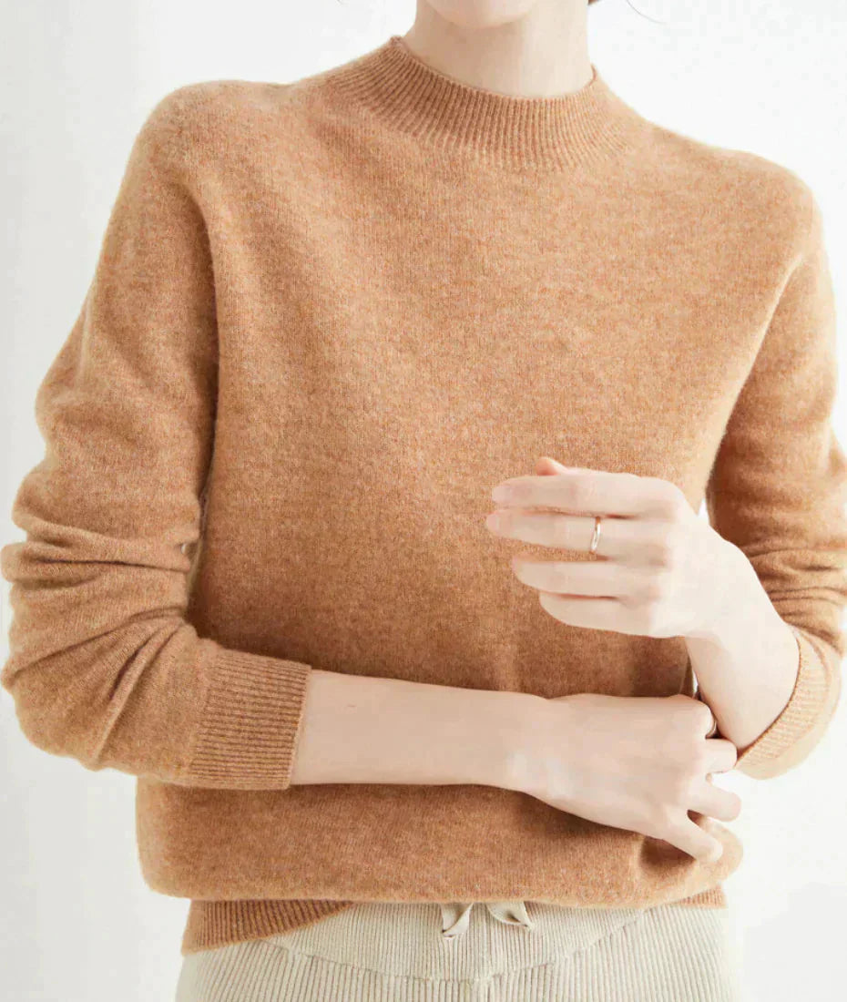 Nora – Cashmere-Feel Minimalist Knit Sweater for Women