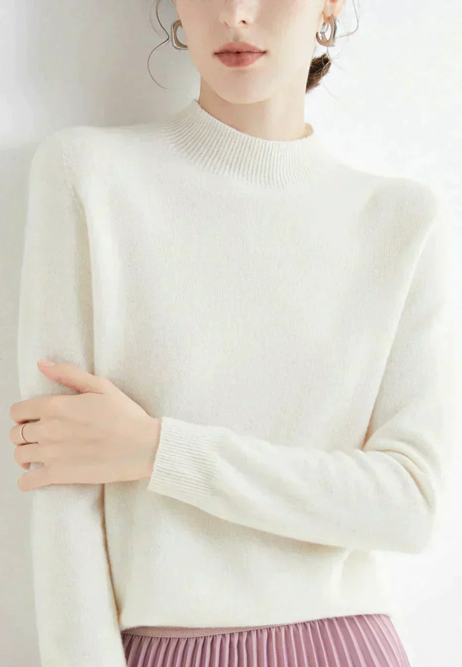 Nora – Cashmere-Feel Minimalist Knit Sweater for Women