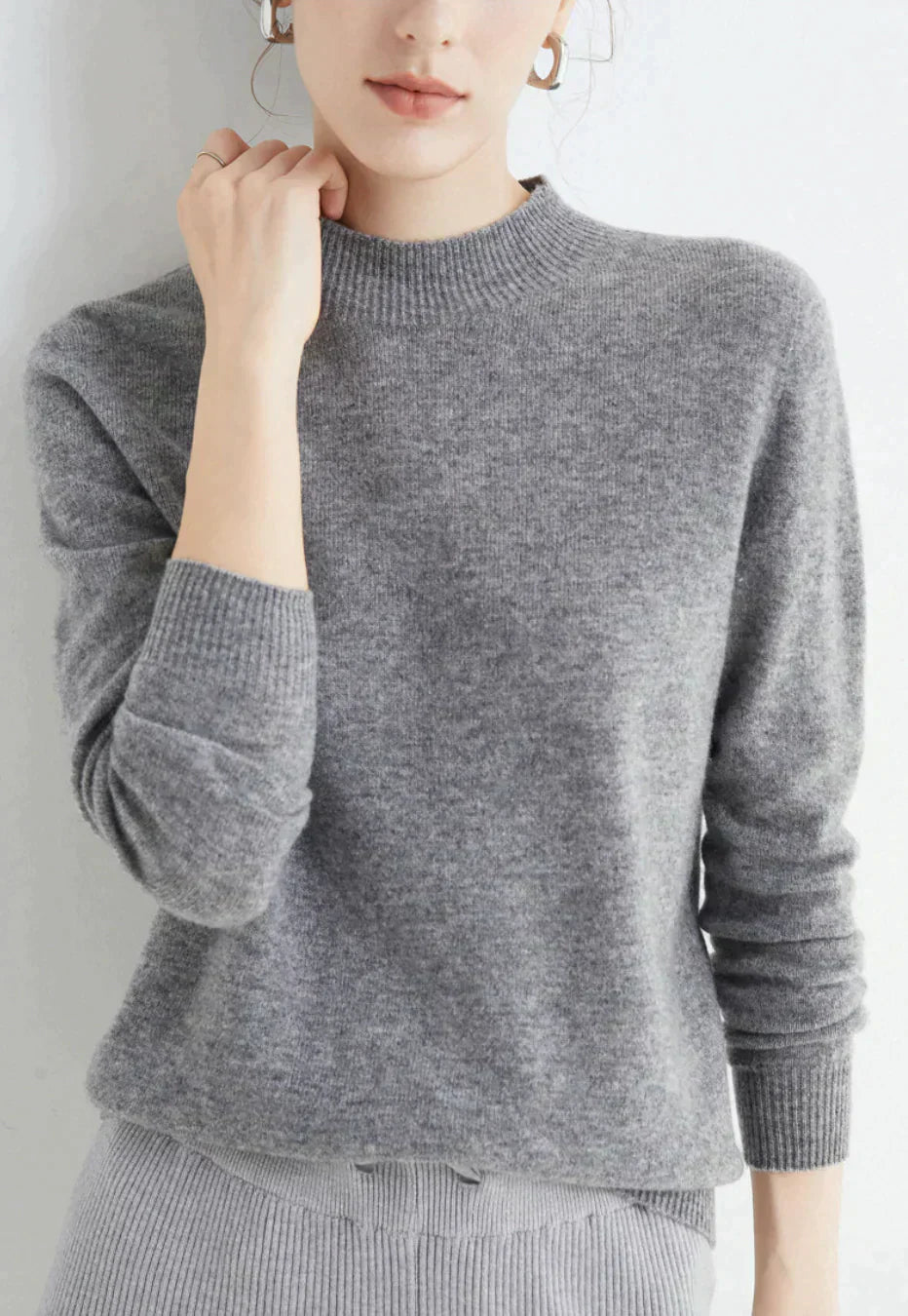 Nora – Cashmere-Feel Minimalist Knit Sweater for Women